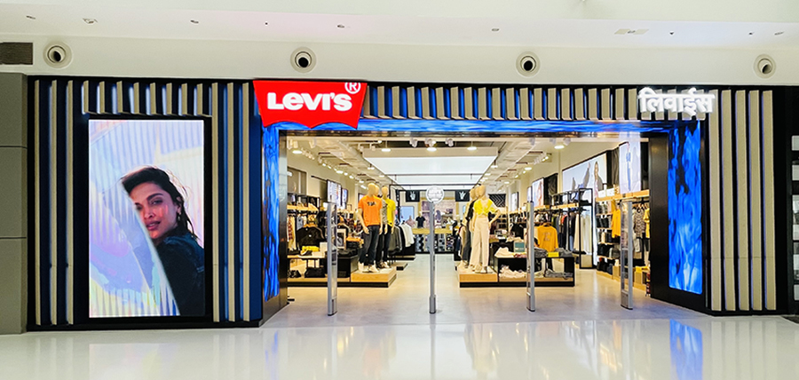 Gather Brace Bully Levi's® new store @ Oberoi mall the largest in a mall space in India