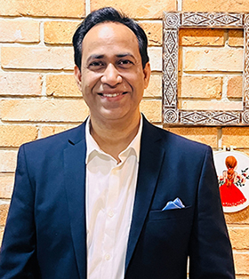 Ashmeer M. Sayyed, Chief Retail Officer<br>DaMENSCH