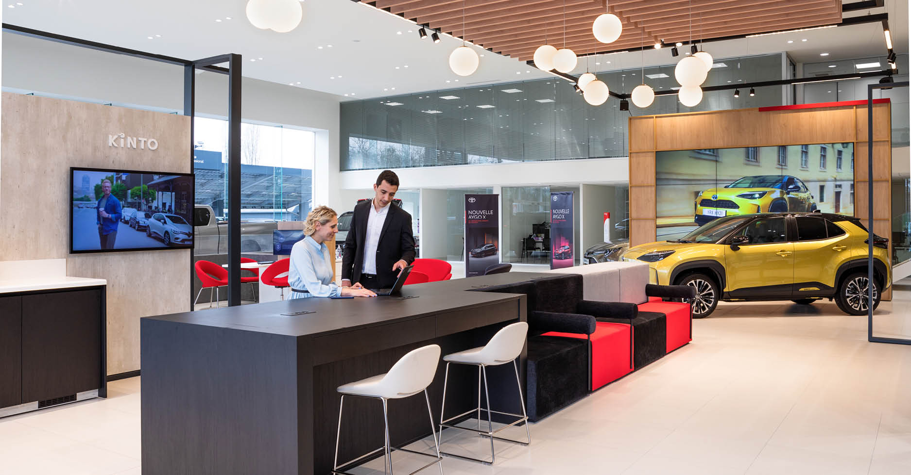 Toyota motors showroom customer service