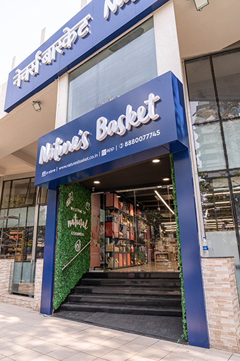 Nature's basket storefront, Nepean Sea Road,Mumbai