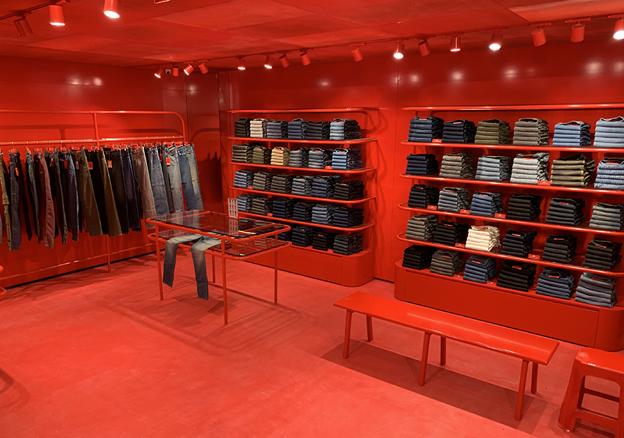 DIESEL 'RED & WHITE' store's interior 