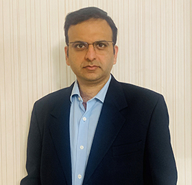 Suvid Bajaj, Head of marketing, Arzooo