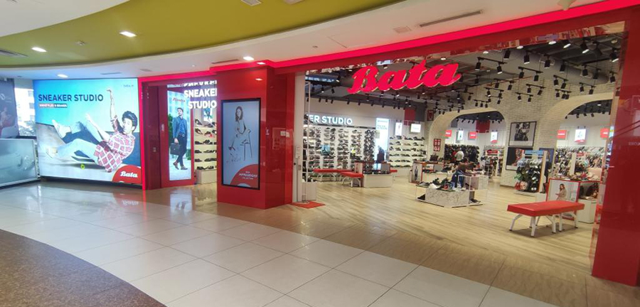 Bata digital windows make a new brand statement