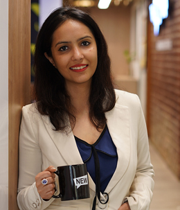 Aastha Almast, Co-Founder &<br>Chief Business Officer, The New Shop 