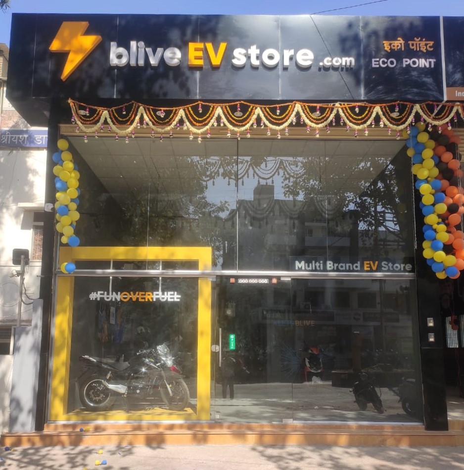 bLive EV store, Jalgaon