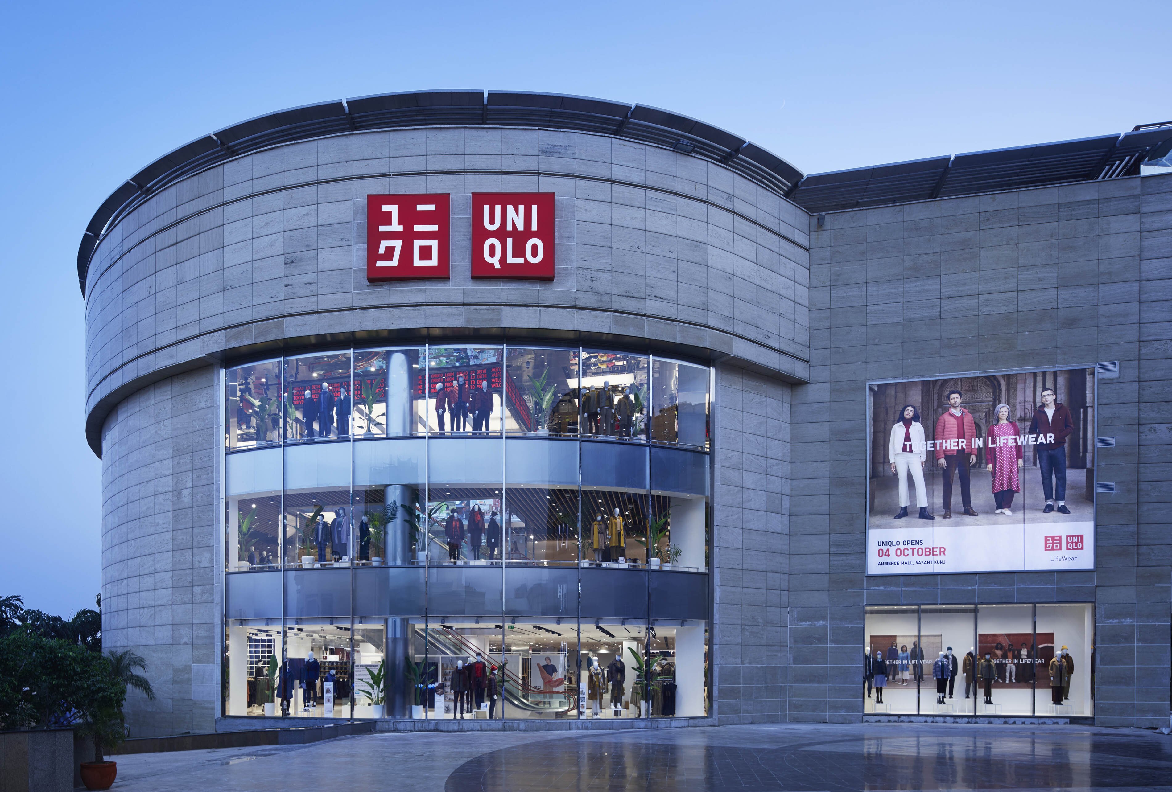 UNIQLO Ambience Mall, Vasant Kunj