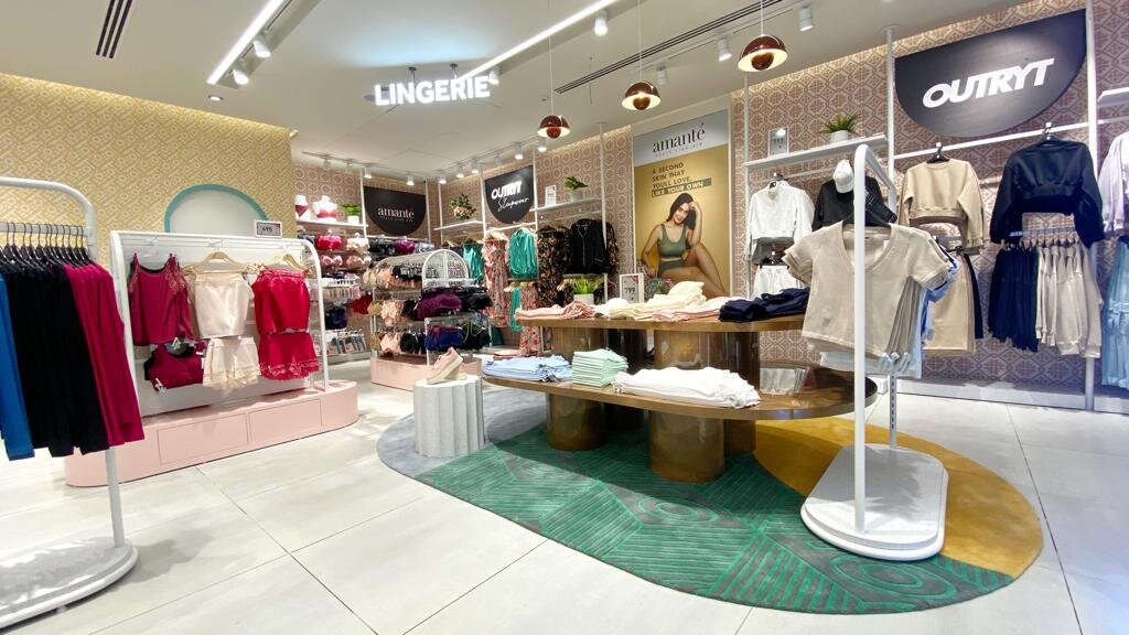 Inside azorte store- Women clothing 