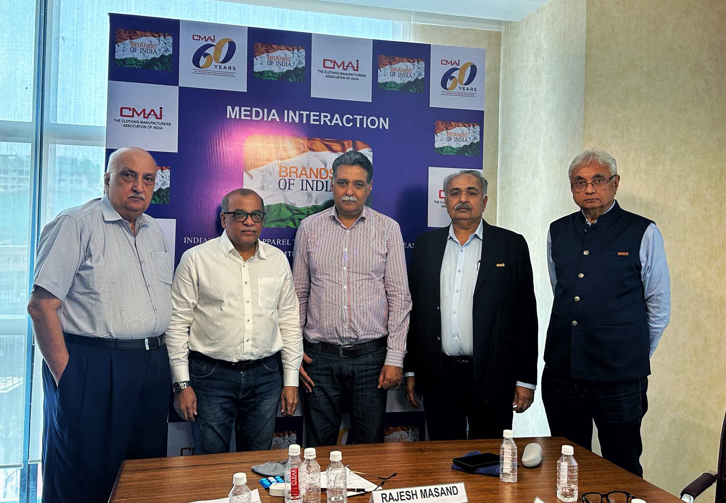 LtoR:Mohan Sadhwani Executive Director CMAI, Jayesh Shah VP CMAI and Chairman Brands of India, Rajesh Masand President CMAI, Rohit Munjal VP & Chairman, Fair Sub Committee, Rahul Mehta Chief Mentor CMAI