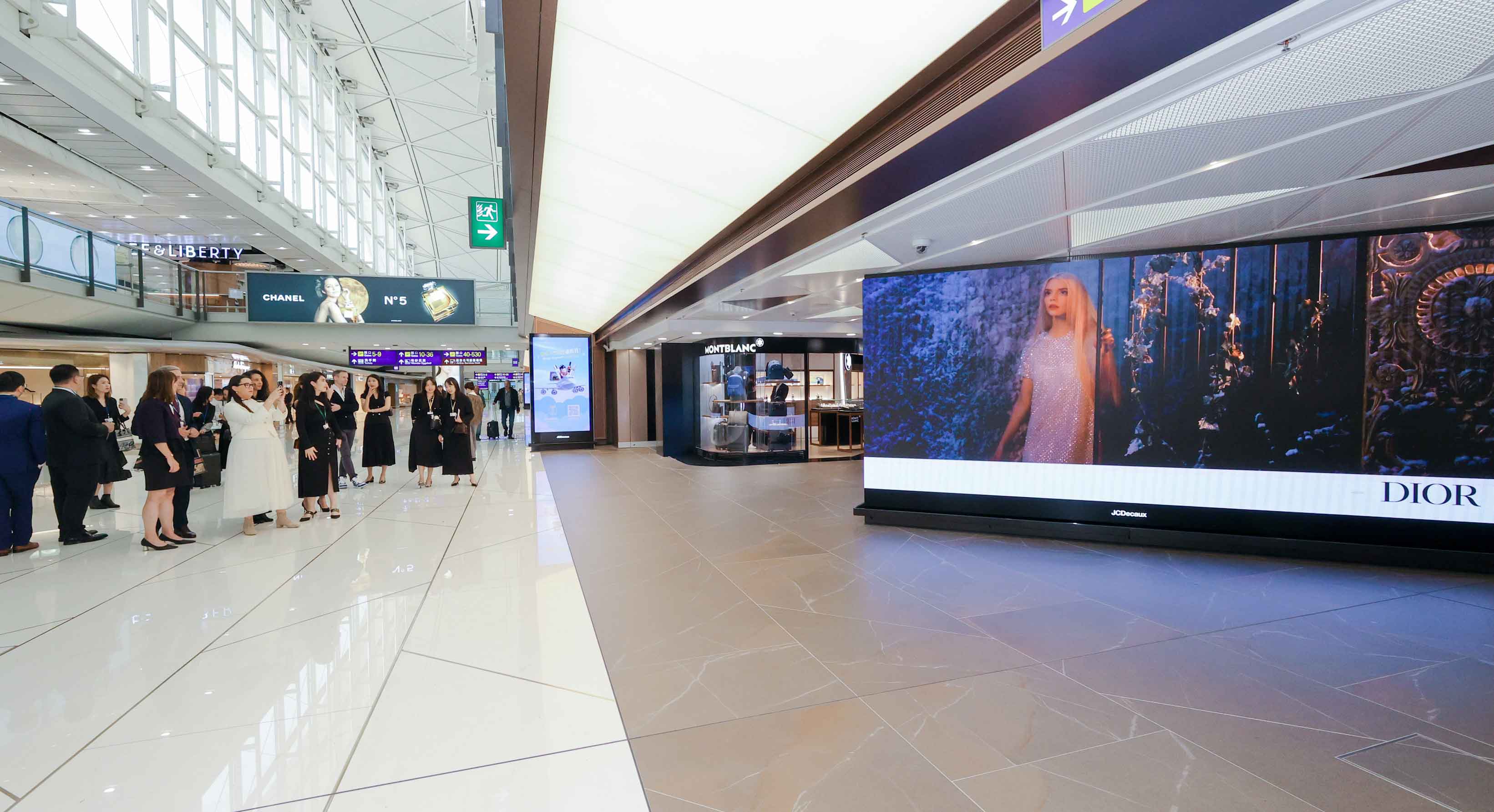 Dior campaign at Hong Kong airport 