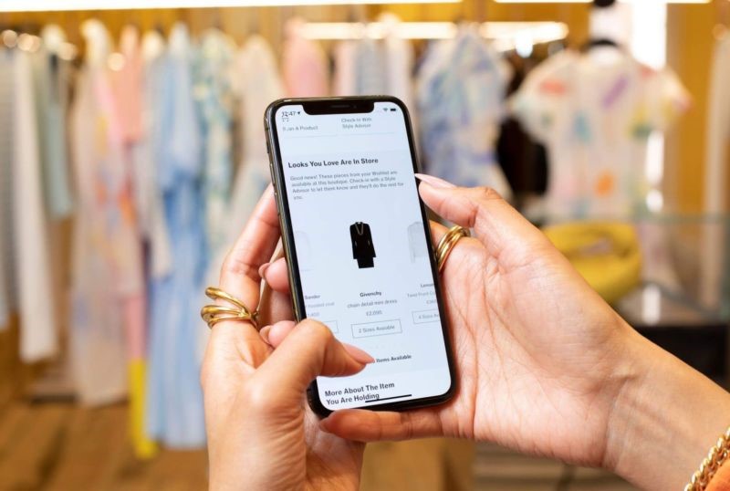Farfetch-owned fashion label Browns has an app which allows users to access the brand’s full product range and create wish lists prior to a store visit. These can be shared with in-store stylists and sales associates, who then offer a more personalised, in-store consultation experience.