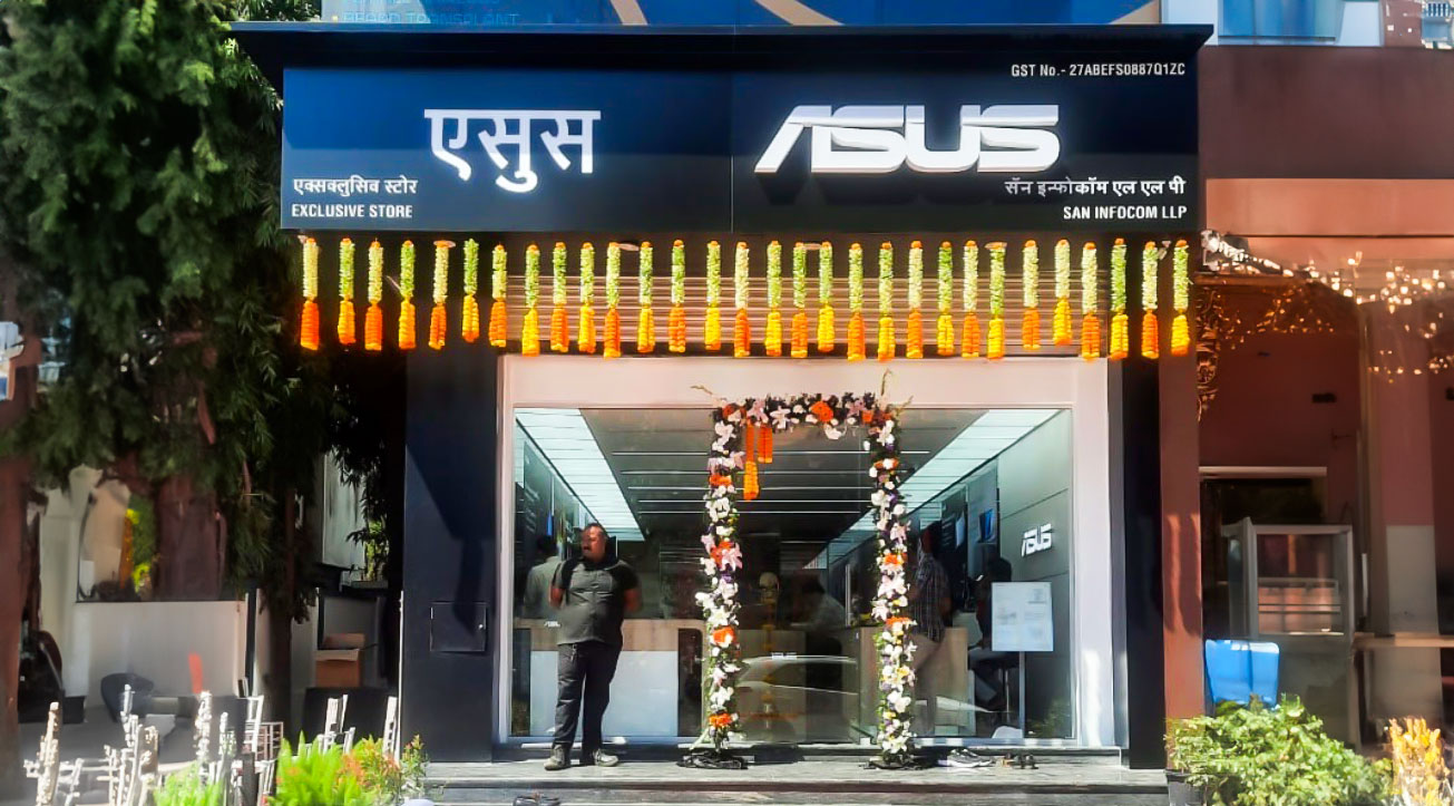 ASUS-India's-first-hybrid-retail-store-in-Nashik