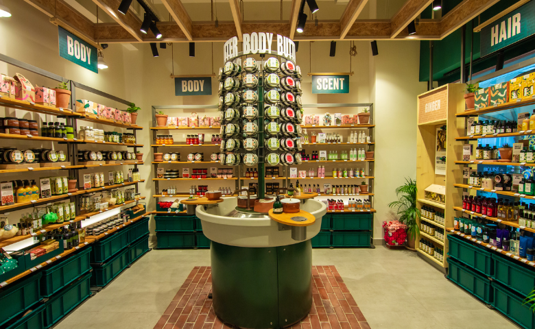 inside body shop store