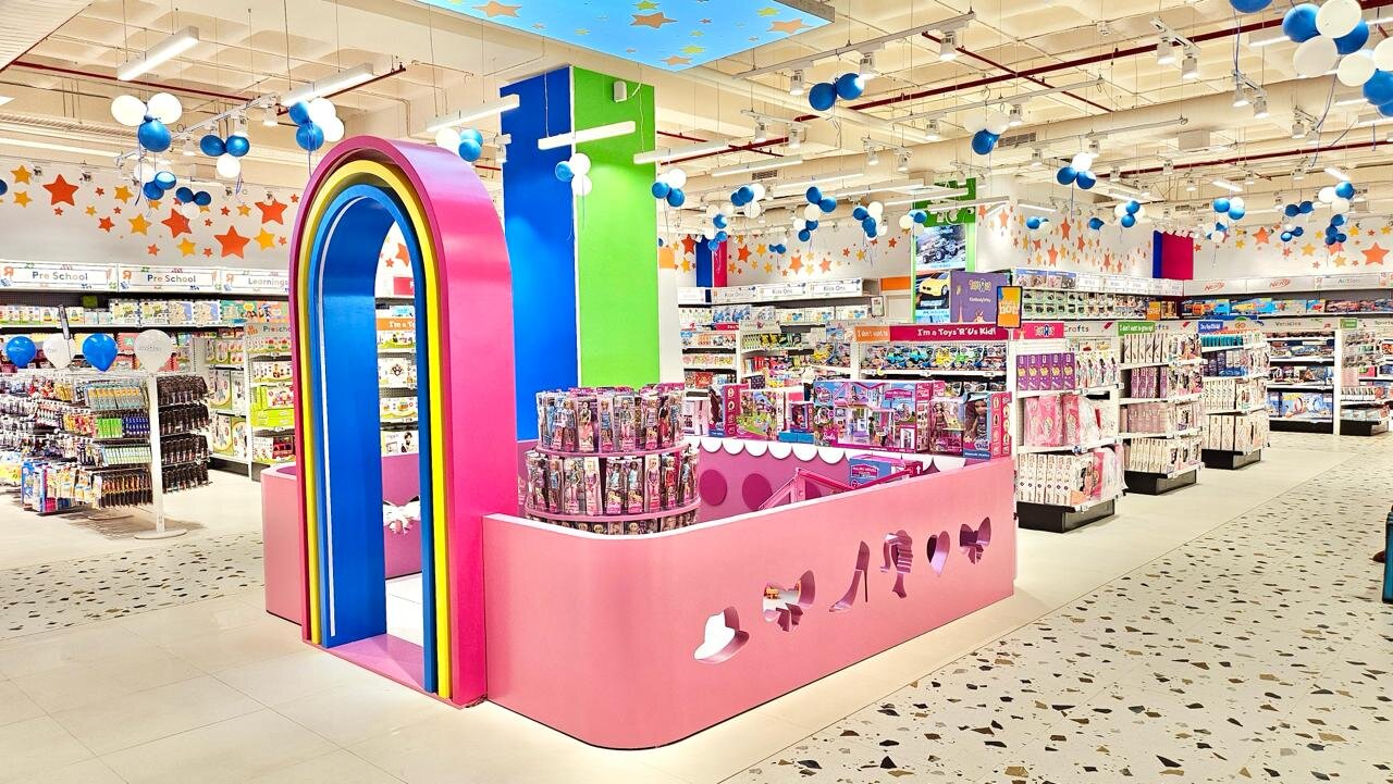 Toys''R''Us store 
