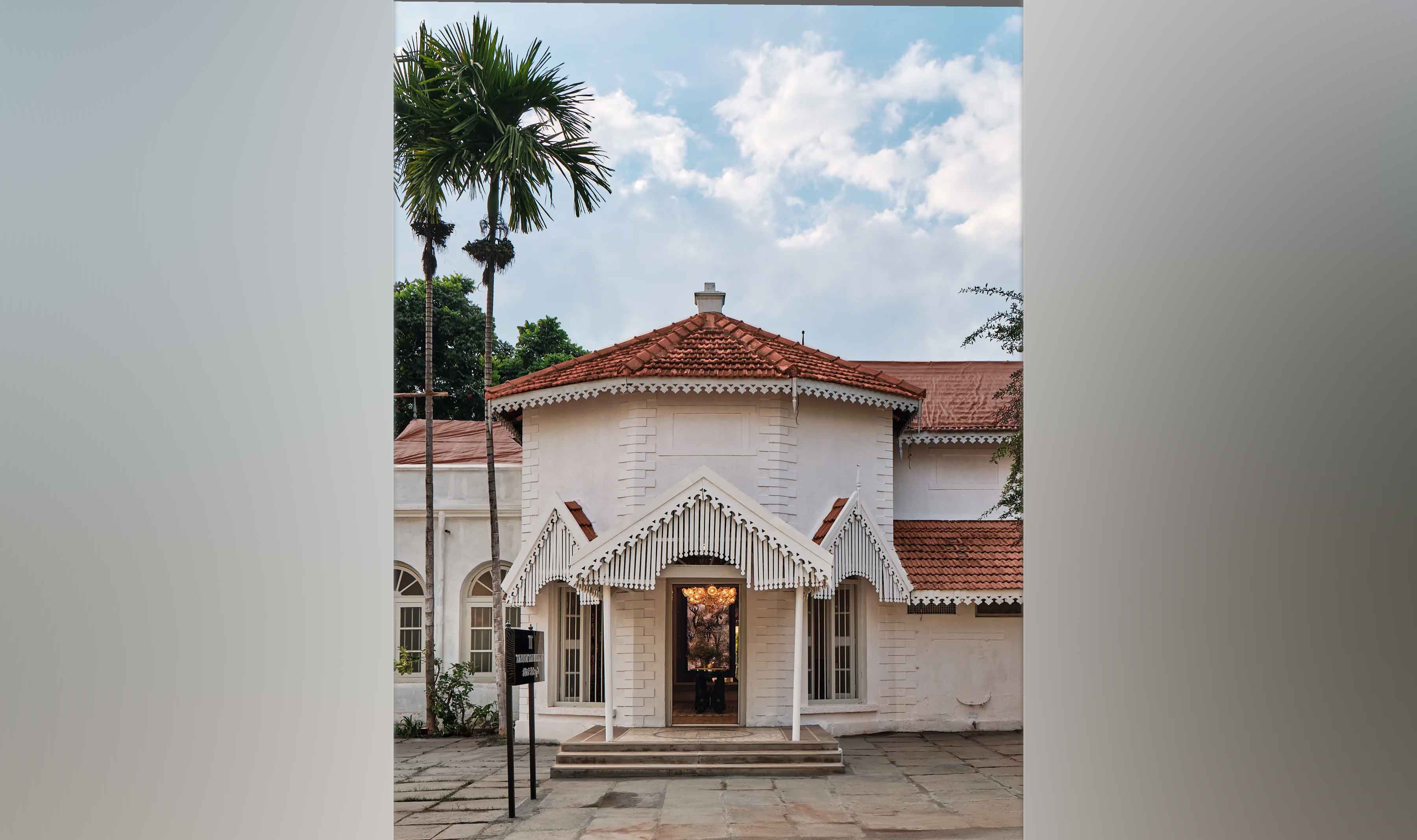 Image: Tarun Tahiliani x Vinita Chaitanya x Meister Meister, Bangalore Credit: Architectural Digest