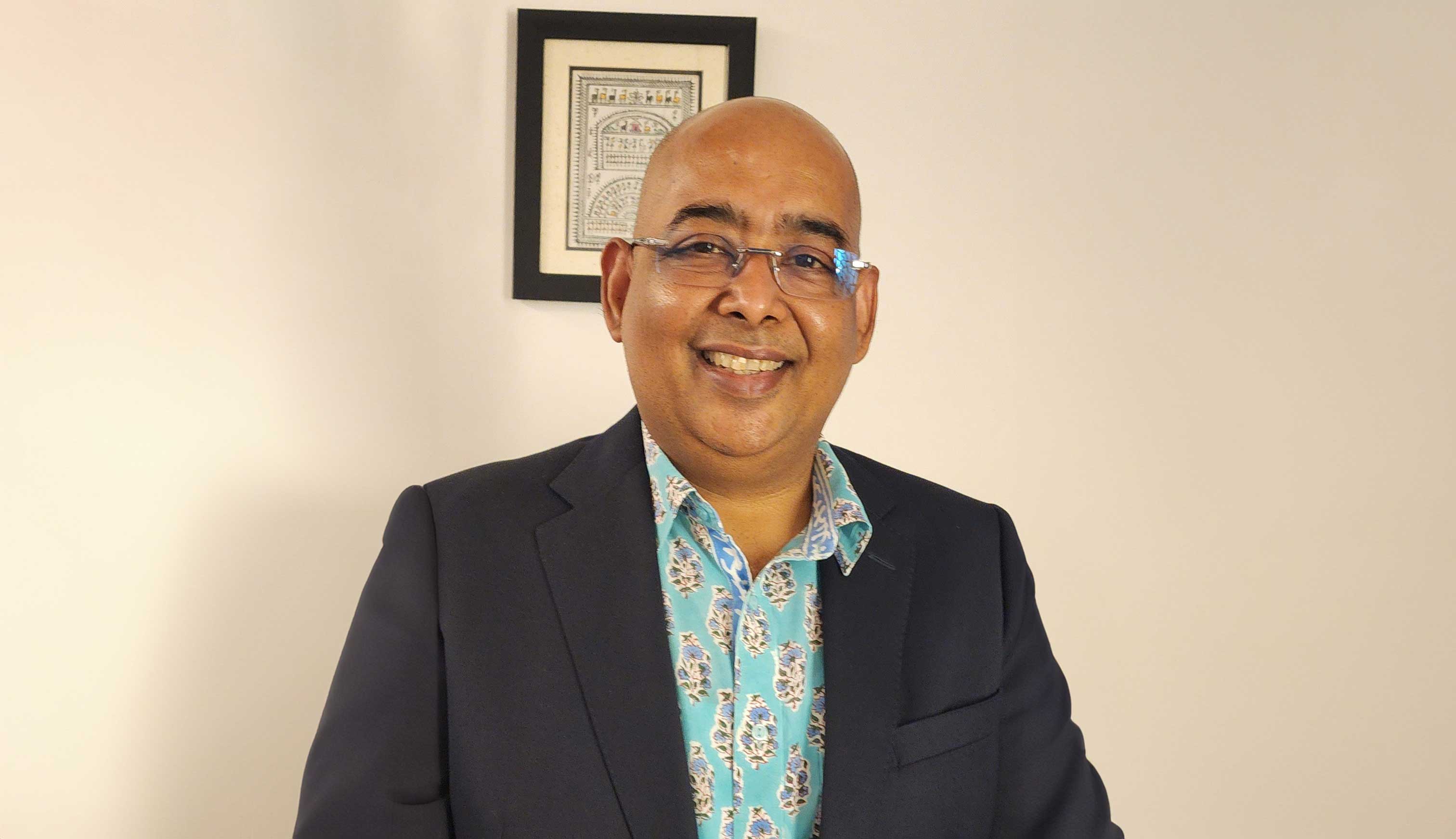 <b>Sandip Bansal</b>