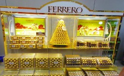 Ferrero Rocher's glittering display for the festive season