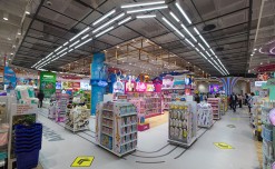 Toys “R” Us makes its debut at Phoenix Market City, Bangalore