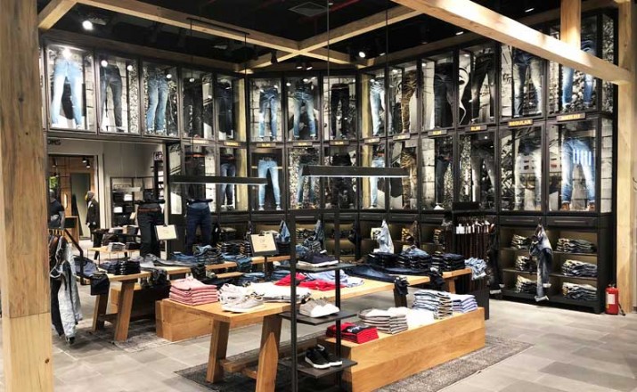 Aap vreemd prioriteit Jack & Jones unveils its largest store in Asia