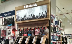 Skullcandy installs FSUs with backlit signages