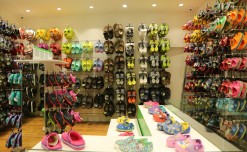 Crocs opens its 74th retail outlet at CP, Delhi