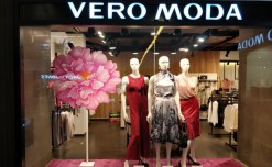 Purple floral muse for Vero Moda