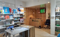 Seniority opens its first franchise store in Pune