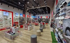 Bata India celebrates 500th franchise store milestone