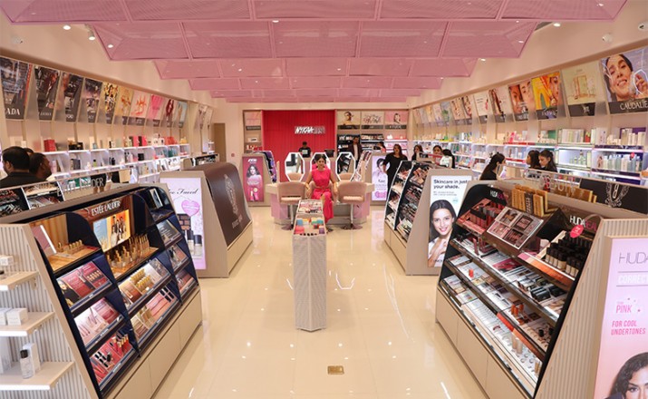 Jaipur gets another splash of pink