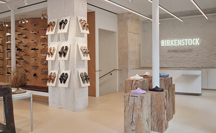 BIRKENSTOCK opens its very first own store in France