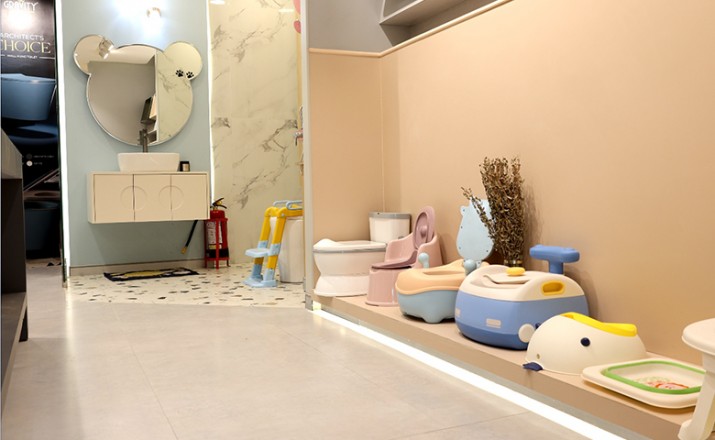 Mock-ups and real-life settings mark Gravity Bath’s first stores in New Delhi & Mumbai