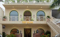 Punit Balana unveils flagship store at Barwara House, Jaipur