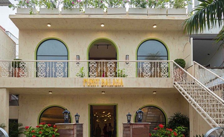 Punit Balana unveils flagship store at Barwara House, Jaipur
