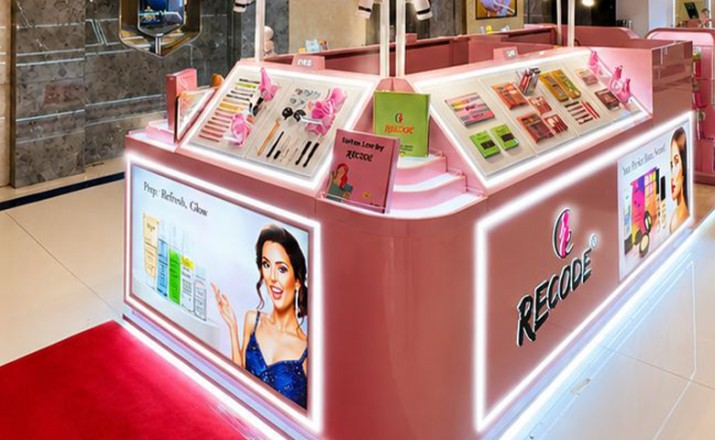 Recode Studios opens its first mall kiosk at Omaxe Chowk, New Delhi
