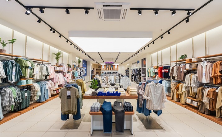 Blue Buddha: Cool denim meets warm community vibe