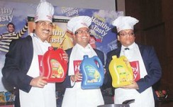 Riding on edible oil, Emami targets Rs 30,000-cr turnover