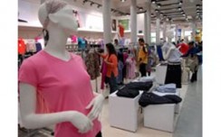 Retailers expect 10-15% more apparel sales this festive season