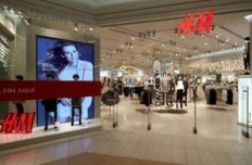 H&M plans on opening 50 stores in India