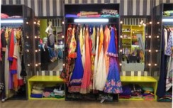 Aavaree opens its 1st fashion studio at Growel's 101 Mall, Mumbai