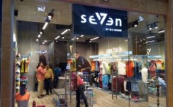 MS Dhoni's brand Seven opens its first store in Ranchi, to open 275 stores by 2020