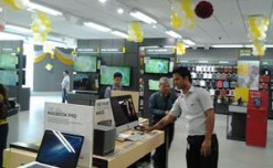 Reliance Digital Xpress stores launched in Mumbai 