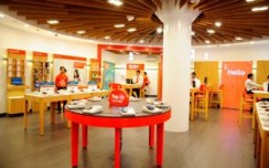 Vodafone unveils 5 Global Design Stores on a single day in Kolkata