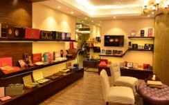 Ravish Kapoor unveils his flagship store in Kolkata