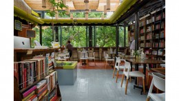 A Sustainable Gateway for Bibliophiles