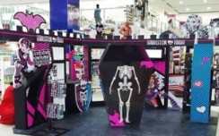 Monster High goes freaky & fabulous at retail 