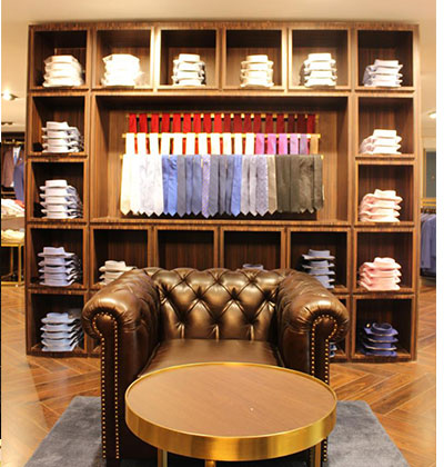 Louis Philippe ﬂagship store