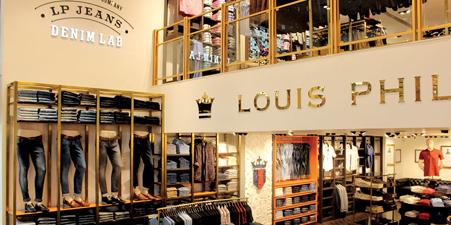 Louis Philippe ﬂagship store