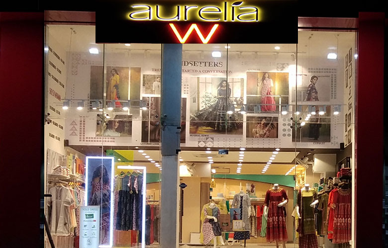 W & Aurelia 