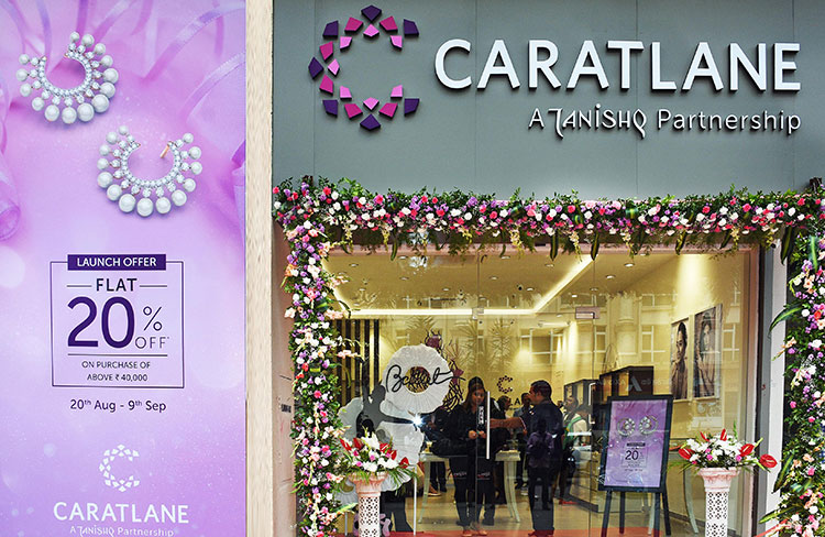 Tanishq, CaratLane